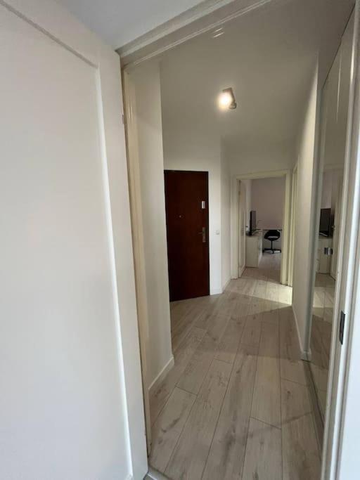 New Apartment Old Town -6 People - 200M Town Hall Wrocław Exteriör bild